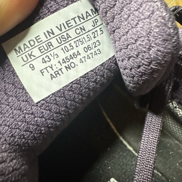 Salomon Ultra Flow Gore-Tex Women's Size 10.5 Sneakers Running Shoes Purple NWT! - Picture 8 of 8